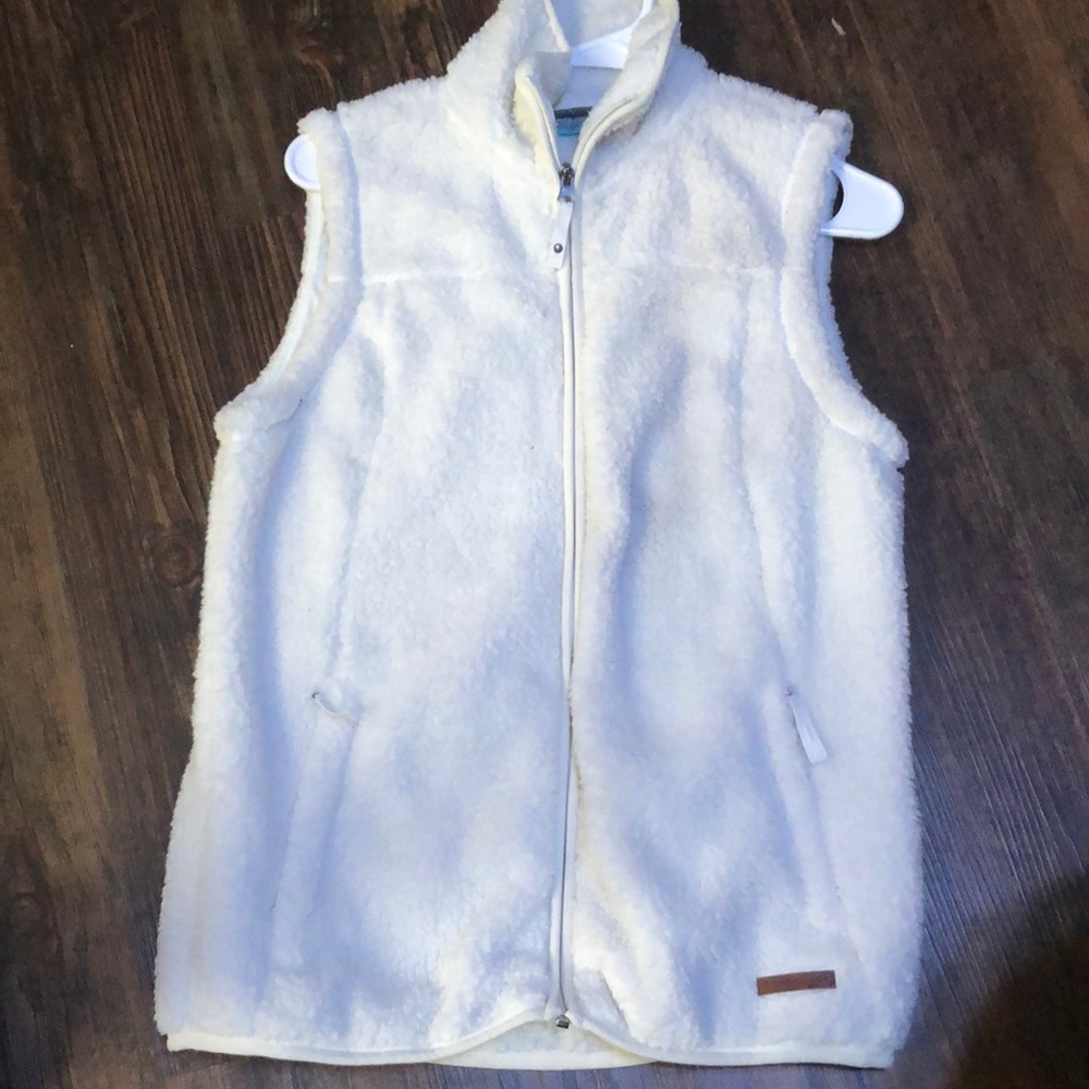 White vest